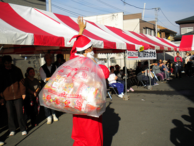 広告代理店のサンタコスチューム