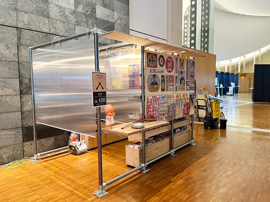 駄菓子小屋単管パイプ外観２